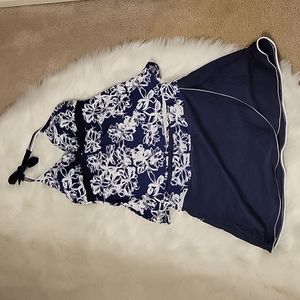 TANKINI halter vneck navy blue and white floral swimsuit swim skirt Medium EUC